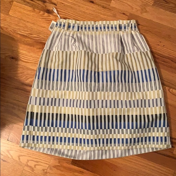 Skirt - Picture 2 of 2